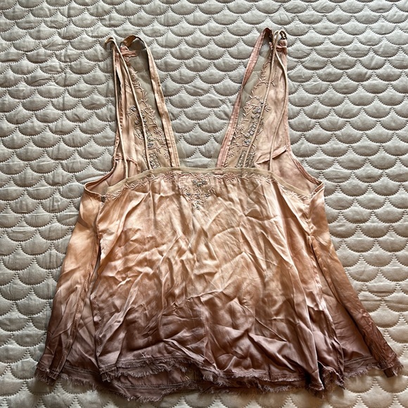 Kimchi Blue Ombre Camisole Top, Size XS. - Picture 4 of 8